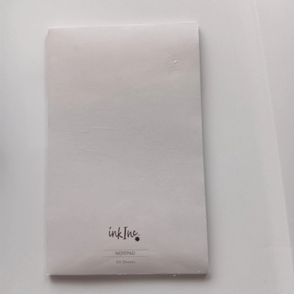 NEW Notepads Bundle of 3, Tall with Magnet, Gratitude Challenge, Talbots - Picture 7 of 13